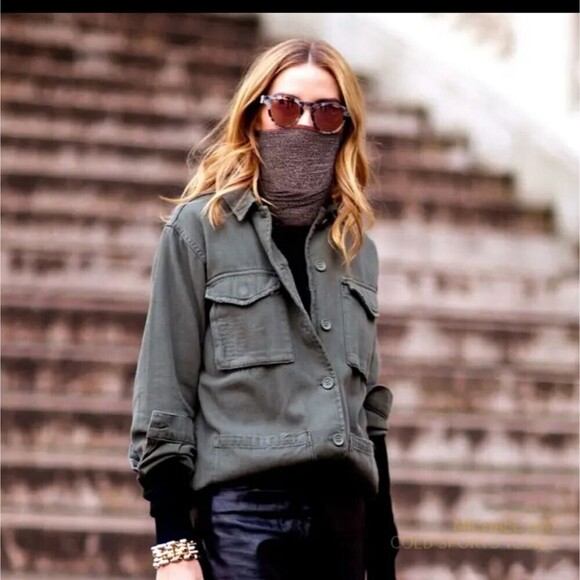 Gray red reversible beanie scarf hat multipurpose - Picture 2 of 6